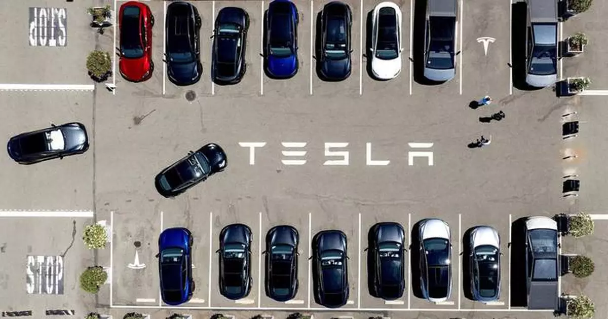 Parents of two college students killed in a Tesla allege design flaw trapped them in the burning car