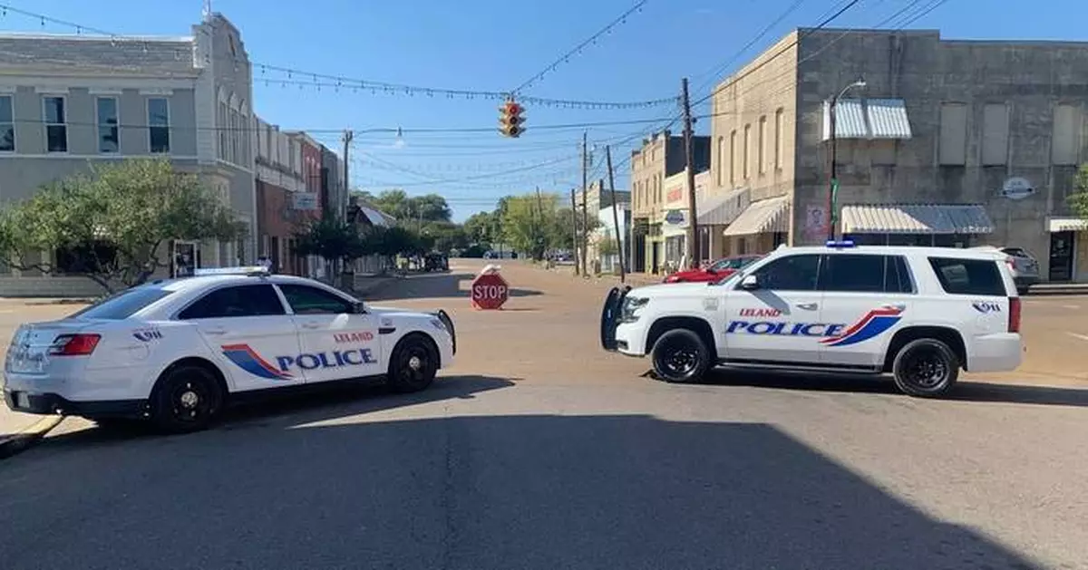 Mississippi school homecoming celebrations turn deadly as 8 people are killed in separate shootings