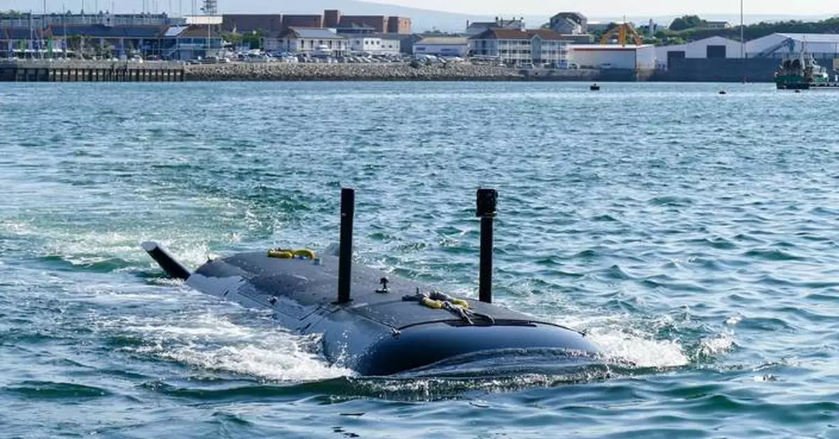 Infleqtion and Royal Navy Demonstrate World’s First Quantum Optical Clock on Underwater Autonomous Submarine to advance GPS-Free Navigation