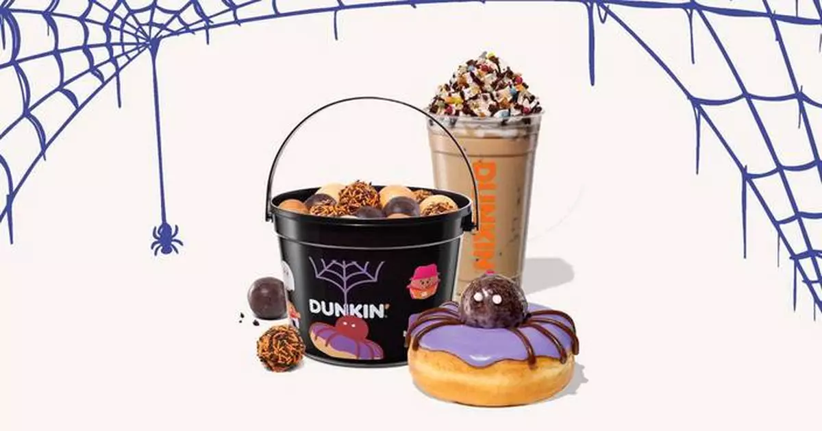 Dunkin’® Brews Up Halloween Magic with New Candy Bar Signature Latte, Return of the Spider Donut and Halloween MUNCHKINS® Bucket