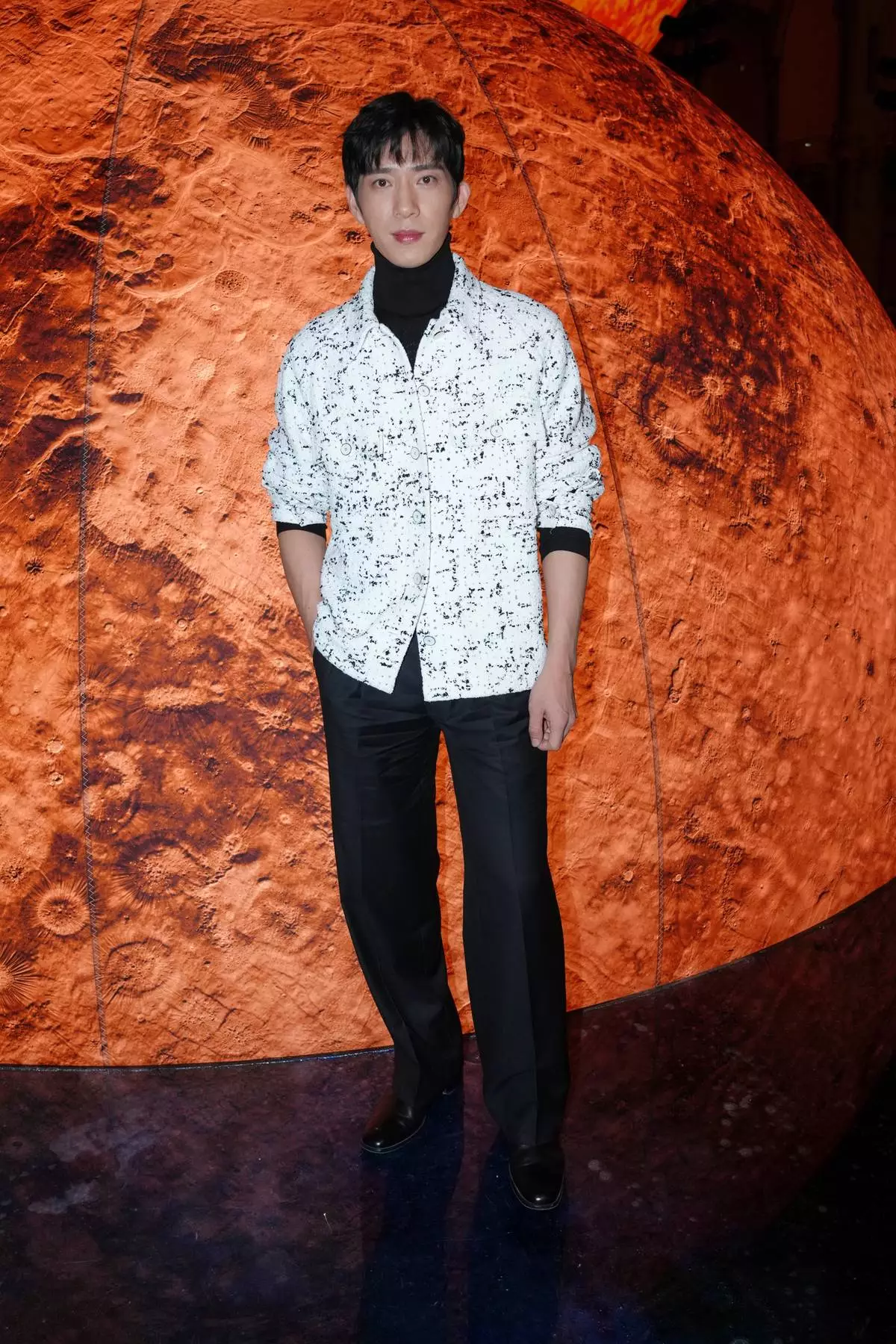 Jing Boran poses for photographers upon arrival at the Chanel Spring/Summer 2026 collection presented in Paris, Monday, Oct. 6, 2025. (AP Photo/Aurelien Morissard)
