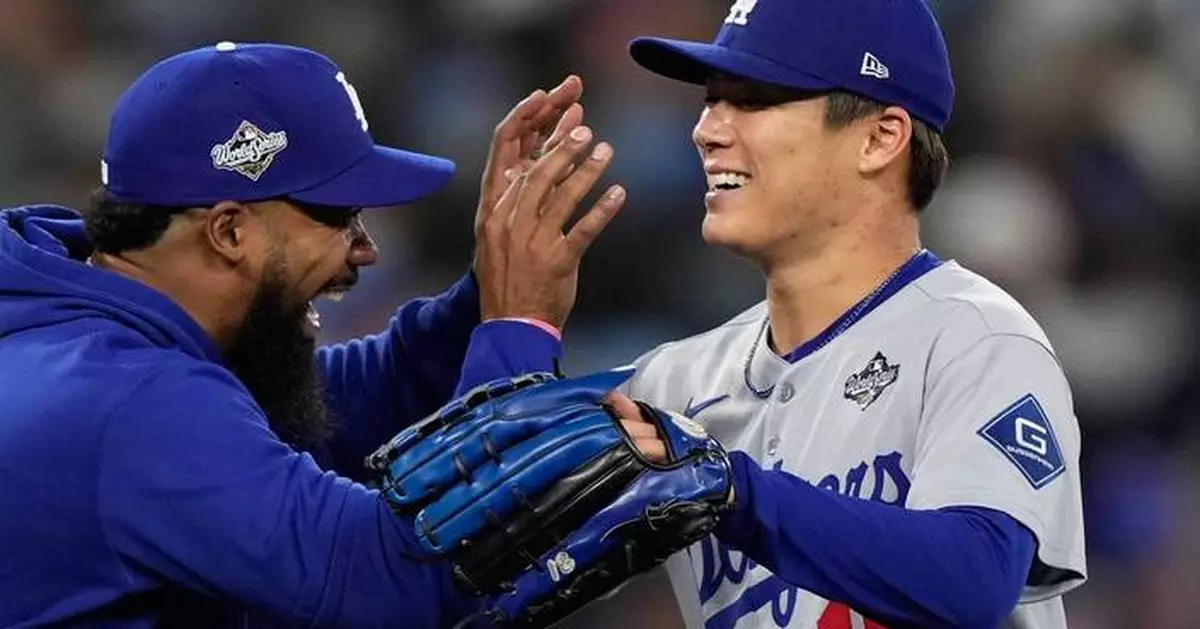 US World Series viewers drop 14% for first two games of Dodgers-Blue Jays matchup