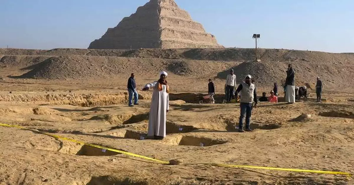 A limestone pharaonic painting vanishes from the famed Saqqara necropolis in Egypt