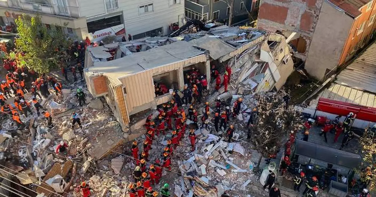 Apartment building collapse in Turkey kills 4 members of a family