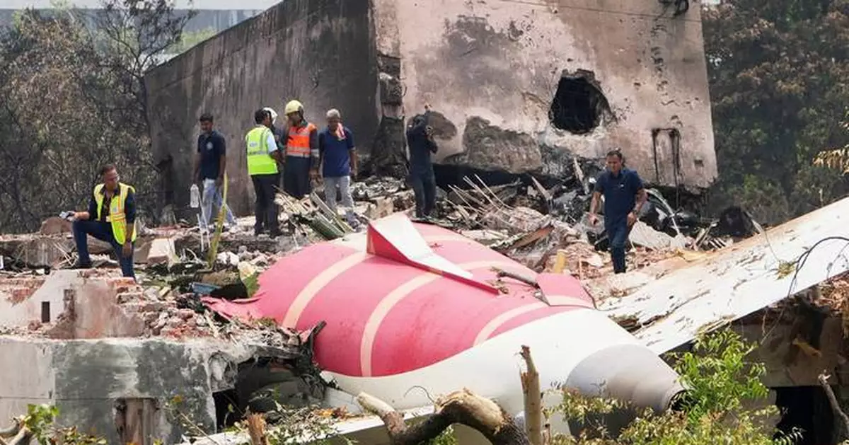 Air India's midair emergency sparks new alarm over the safety of the Boeing Dreamliner