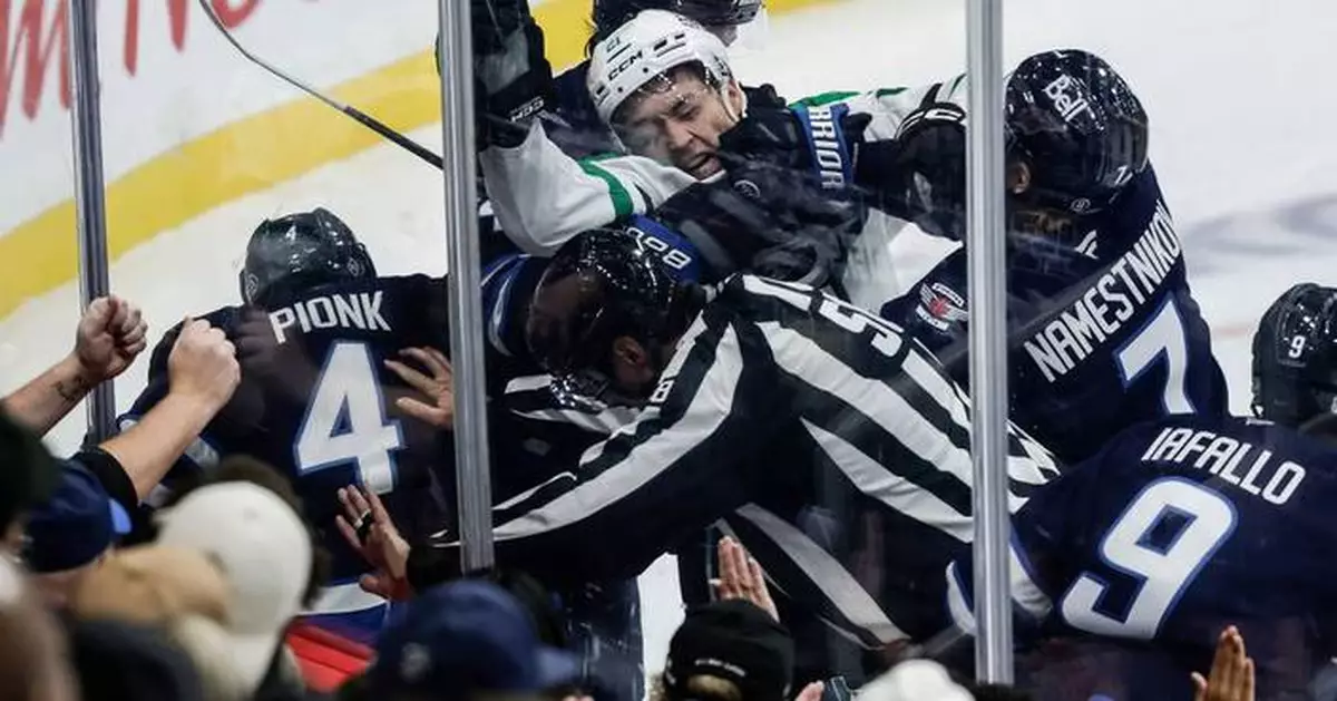 Stars overcome Connor's hat trick to hold off the Jets 5-4 in Gulutzan's return