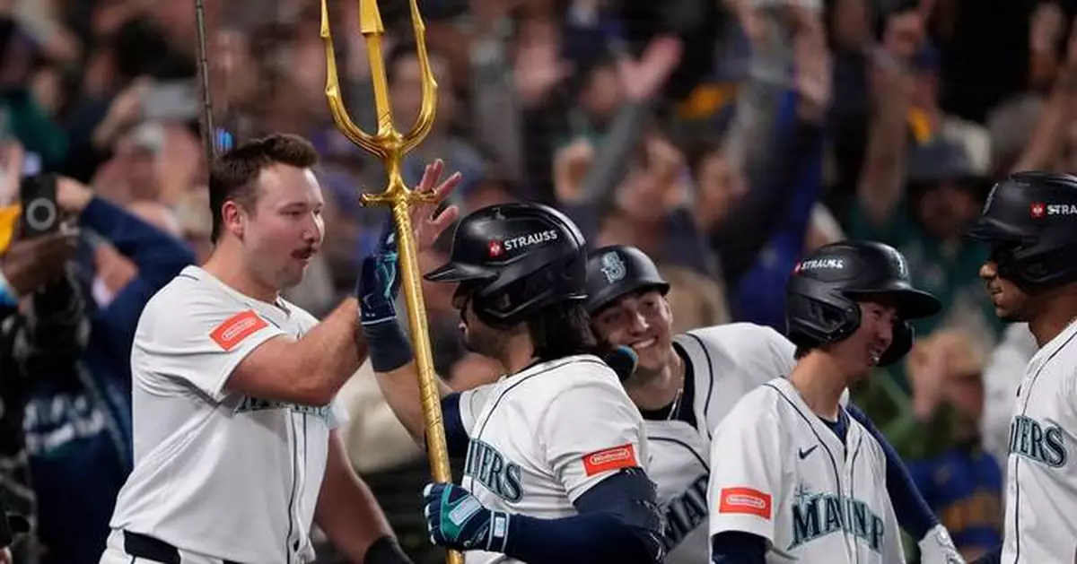 Mariners a win from first World Series, beat Blue Jays behind Suárez's grand slam for 3-2 ALCS lead
