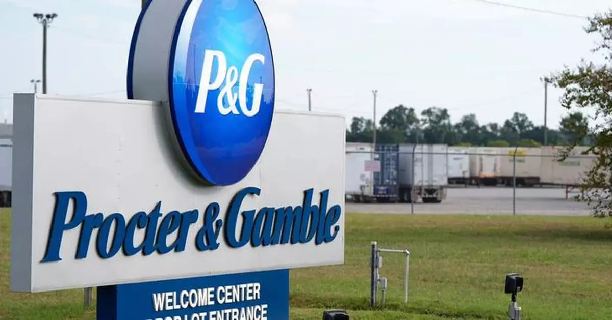 Procter &amp; Gamble fiscal 1Q results top Street, sees less of an impact from tariffs for fiscal 2026