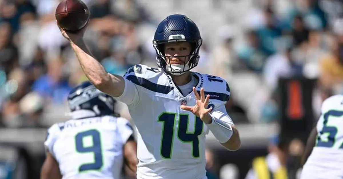 Seahawks look to boost home record on Monday night against the Texans