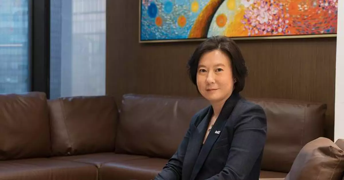 Hong Kong's Investment Chief Visits Central Asia to Strengthen Economic Ties and Explore Cooperation Opportunities.