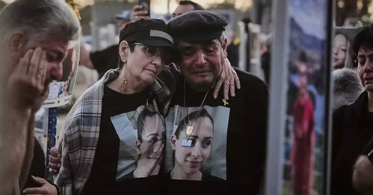 Israelis honor victims 2 years after Hamas attack as talks resume, in photos