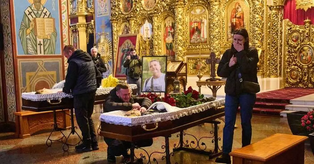 Ukraine mourns two journalists killed by a Russian drone strike