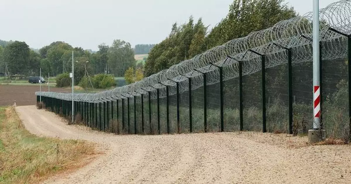 Estonia closes road through Russian territory due to presence of Russian troops