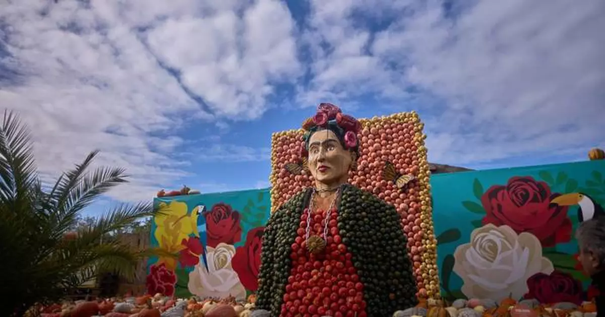 At a pumpkin festival near Berlin, powerful women take shape — one gourd at a time
