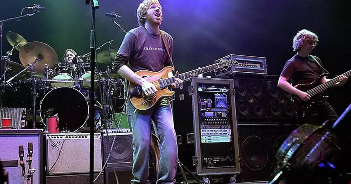 Nectar's, the Vermont venue that launched Phish, closes on a quiet note after 50 years