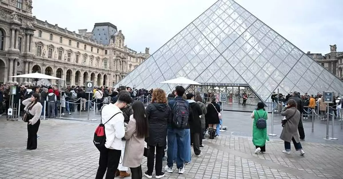 Finding the jewels and the brazen thieves in the Louvre heist is now a race against time