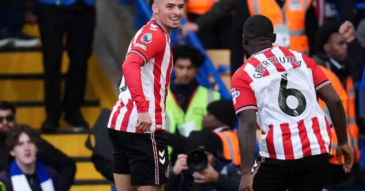 Man United finally heading in right direction but Liverpool's losing run goes on