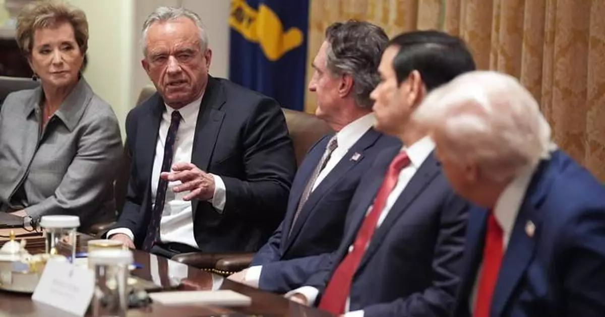 Kennedy reups unproven Tylenol-autism link during Cabinet meeting as Trump repeats 'don't take it'