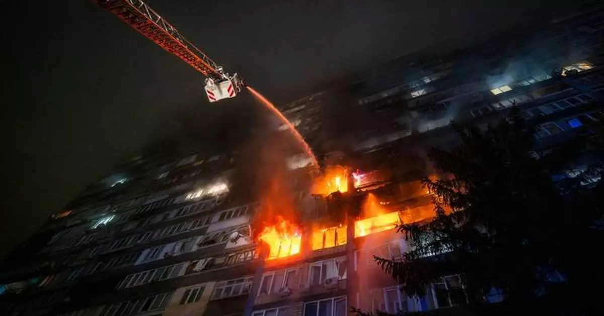 Power restored to 800,000 in Kyiv after major Russian strikes on Ukraine's energy grid