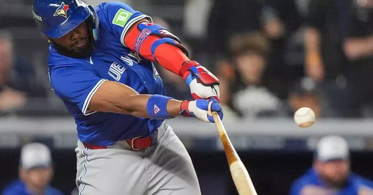 Blue Jays beat Yankees 5-2 in Game 4 to reach first ALCS since 2016