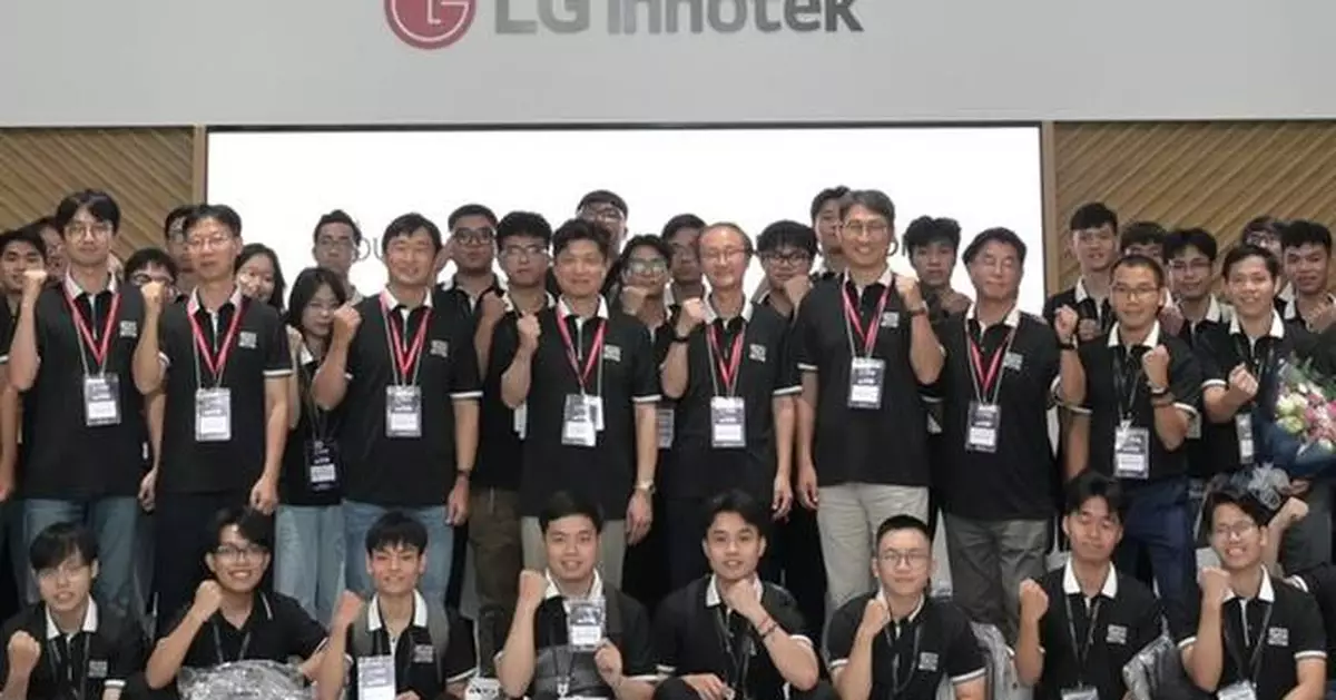 /C O R R E C T I O N -- LG Innotek/