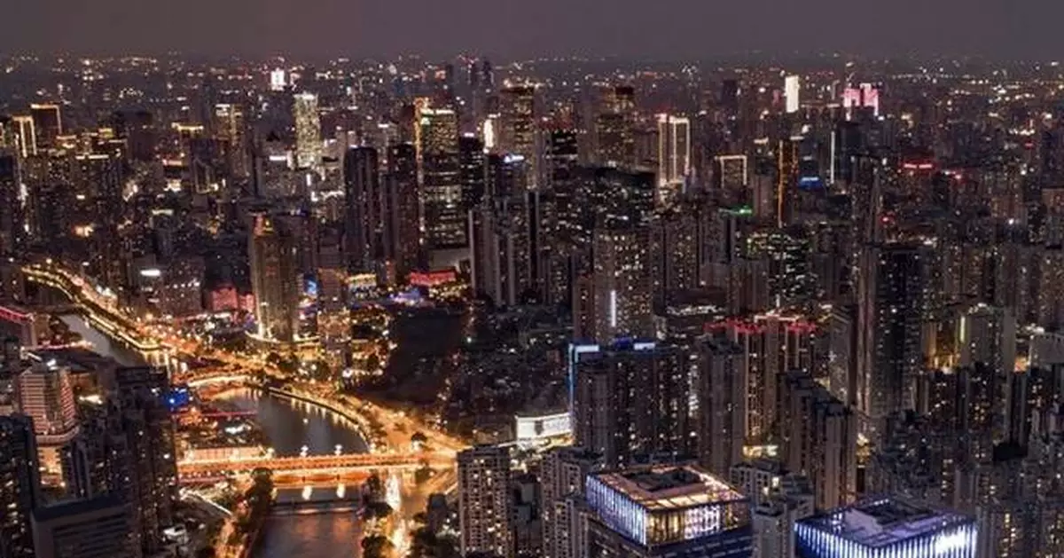 Chengdu CATANIA's Tower 2 Debuts Globally: A 222-Meter-High Sky Residence Redefining Global Luxury Living.