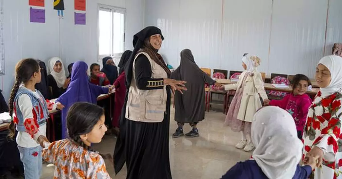 Hope in Syria: Education Cannot Wait investments support teacher training and continued learning for displaced children in Syria