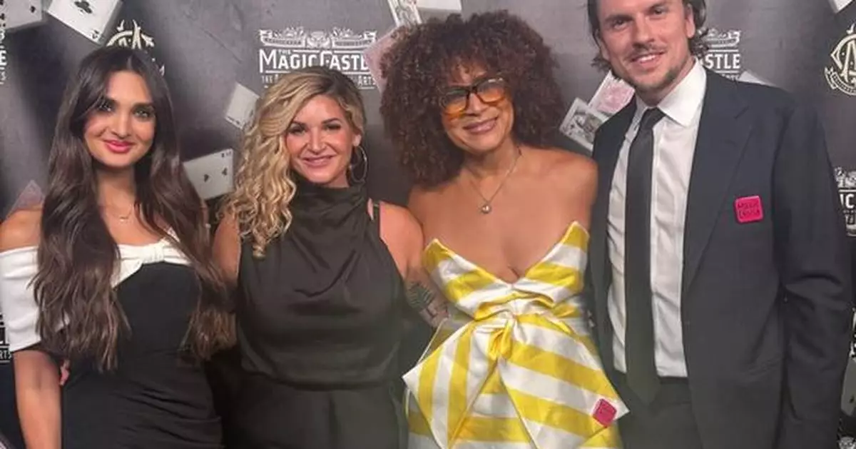 Smashbox Hosts Magic Castle Dinner to Celebrate the Launch of the Photo Finish Pore-Vanishing Primer in Australia &amp; New Zealand