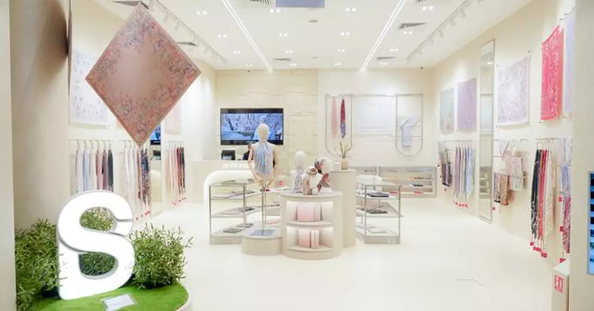 A Major Leap in Regional Expansion: Buttonscarves Opens Its First Singapore Store at Jewel Changi Airport, The World-Class Lifestyle Destination