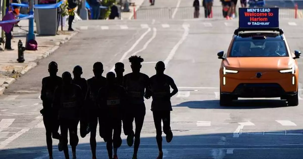 Top photos of the 2025 New York City Marathon