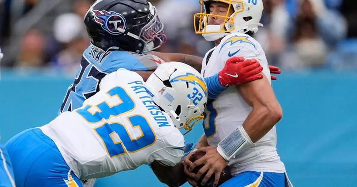 Herbert, Chargers go for third straight win when they welcome Rodgers, Steelers on Sunday night