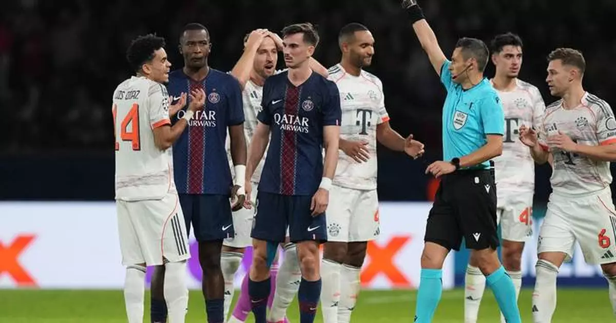 Luis Díaz scores twice for Bayern and gets a red card in Champions League victory over PSG