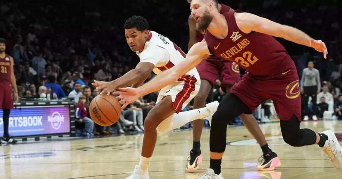 Andrew Wiggins' alley-oop dunk at OT buzzer gives Heat a 140-138 win over the Cavaliers
