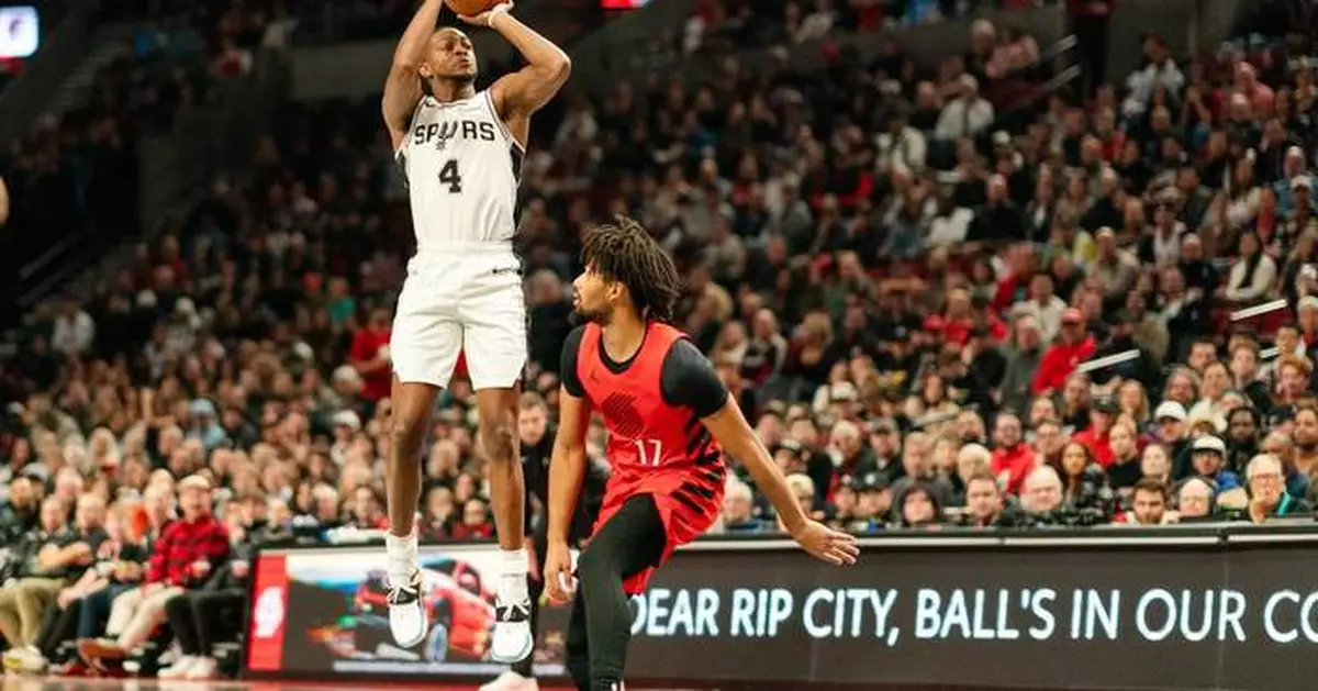 Fox scores 37 points to lead Spurs past Trail Blazers 115-102 in NBA Cup game