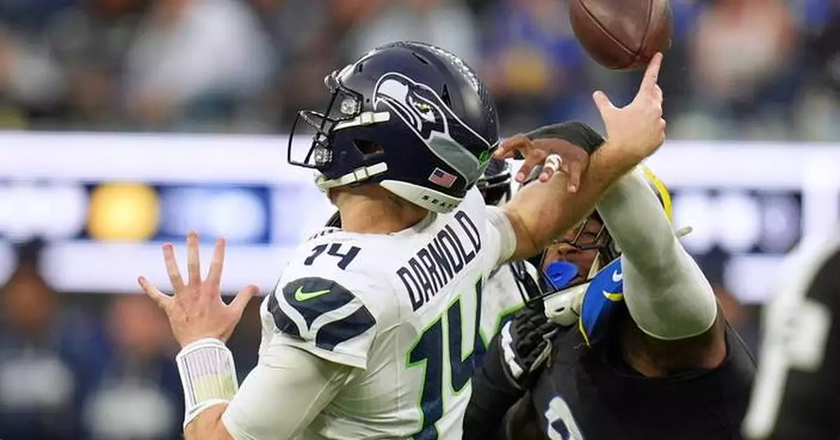 Sam Darnold and the Seahawks look to rebound against struggling Titans