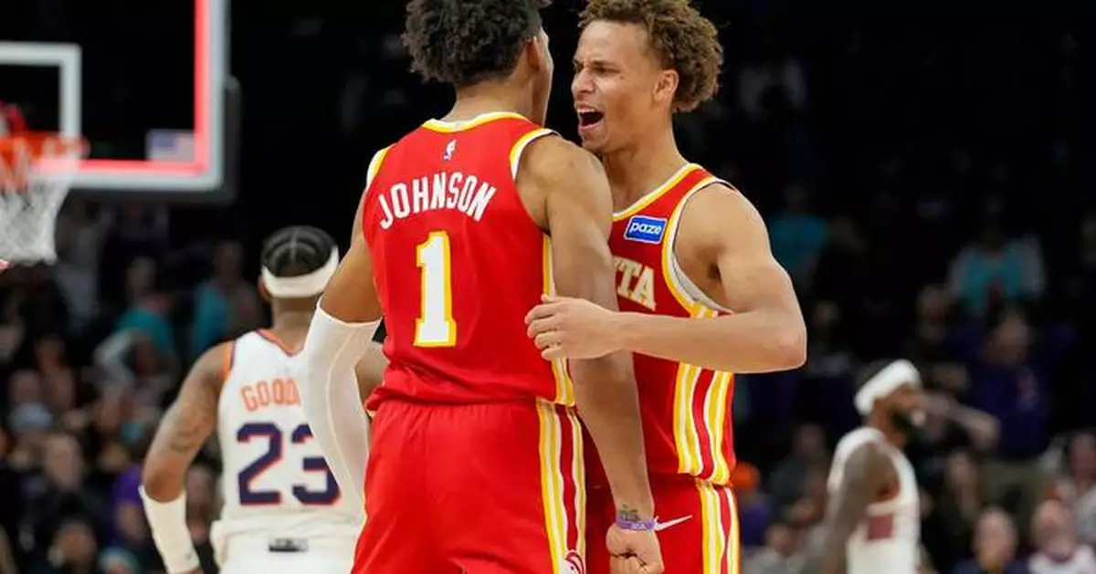 Hawks rally from 22 down in 4th quarter, beat Suns 124-122 for 5th straight win