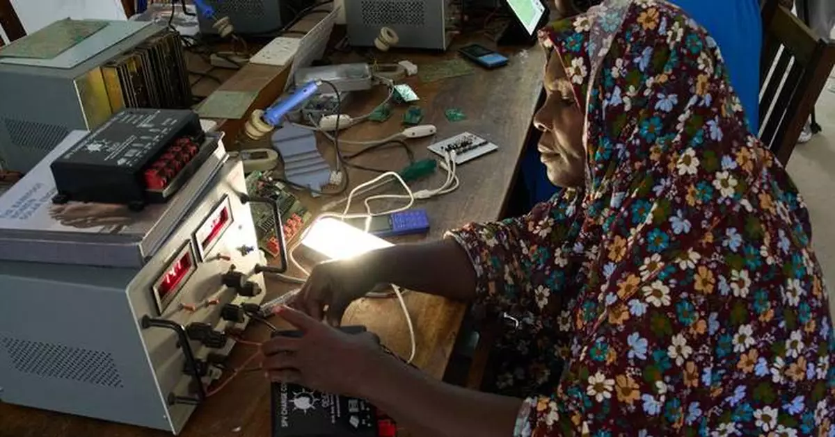 Zanzibar’s ‘solar mamas’ are trained as technicians to help light up communities