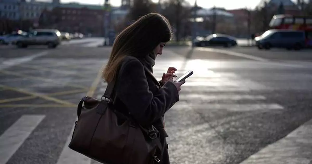 Frustrations grow in Russia over cellphone internet outages that disrupt daily life