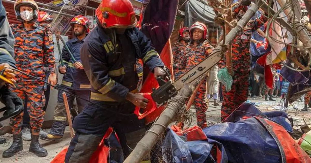 A 5.5 magnitude earthquake in central Bangladesh kills at least 8 people