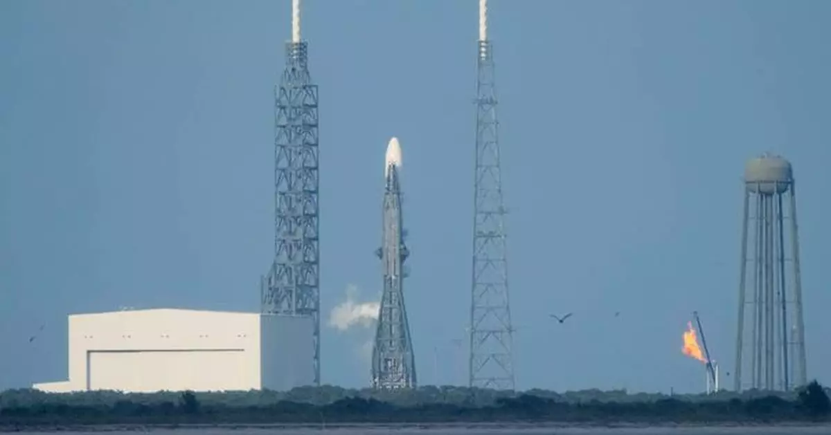 Solar storms delay the launch of Blue Origin's big new rocket with Mars orbiters for NASA