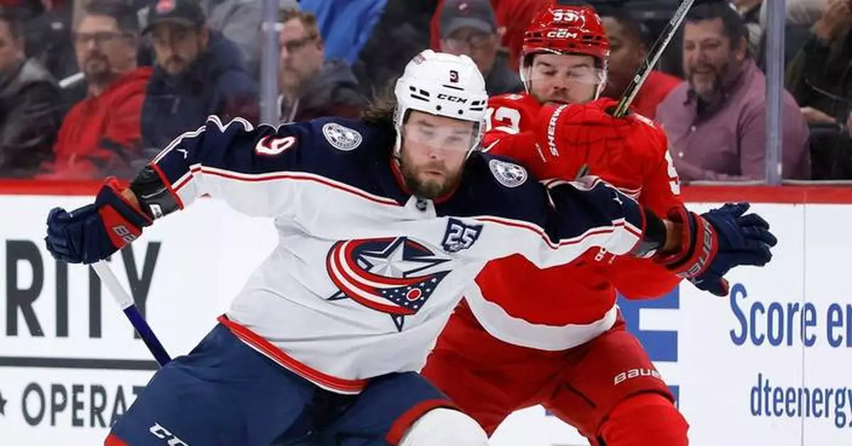 Alex DeBrincat scores in overtime as the Red Wings beat the Blue Jackets 4-3