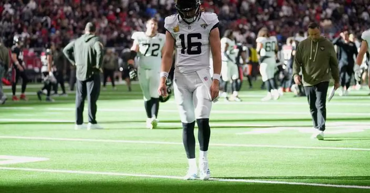 QB Trevor Lawrence and DE Josh Hines-Allen fail to deliver in the Jaguars' historic collapse