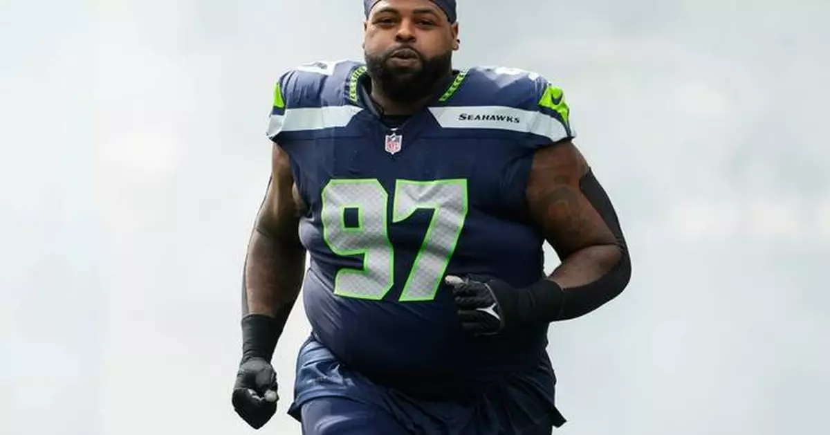 Seahawks defensive tackle Johnathan Hankins out for season with back injury