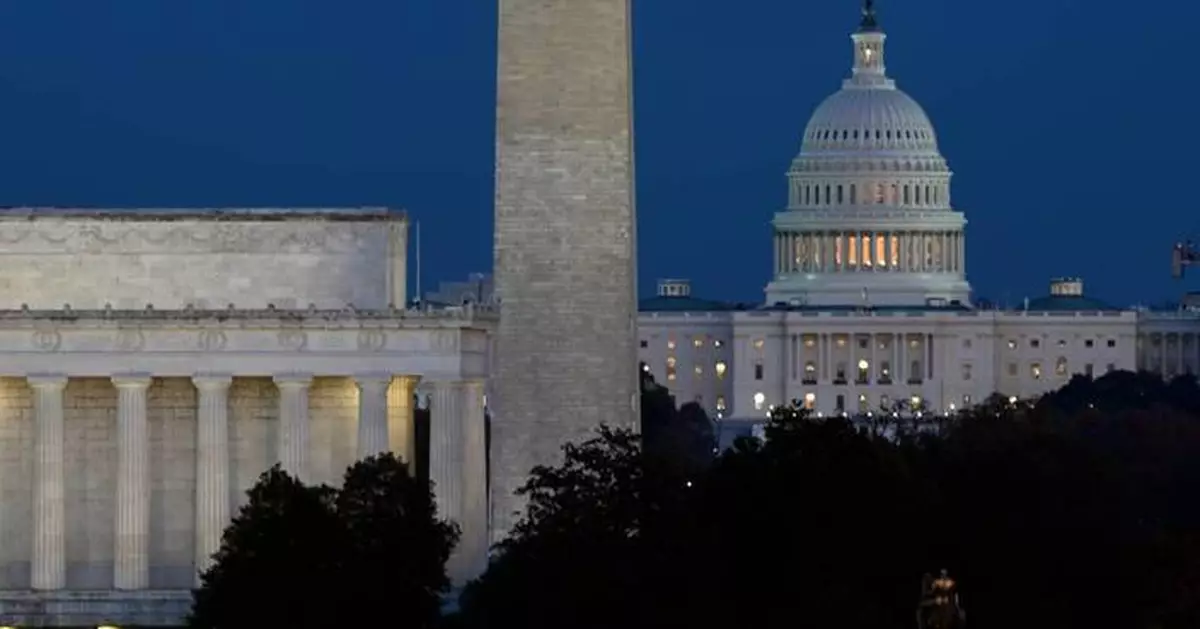 Trump pressures GOP senators to end the government shutdown, now the longest ever