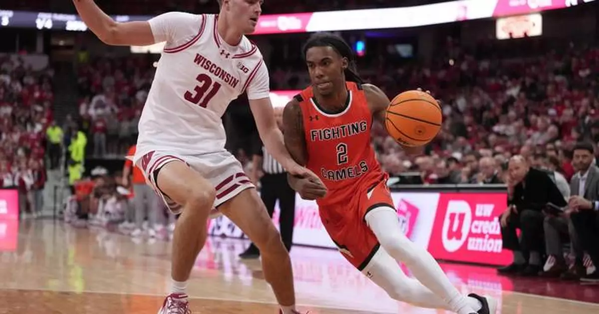 Blackwell scores 31 points as No. 24 Wisconsin opens with 96-64 victory over Campbell