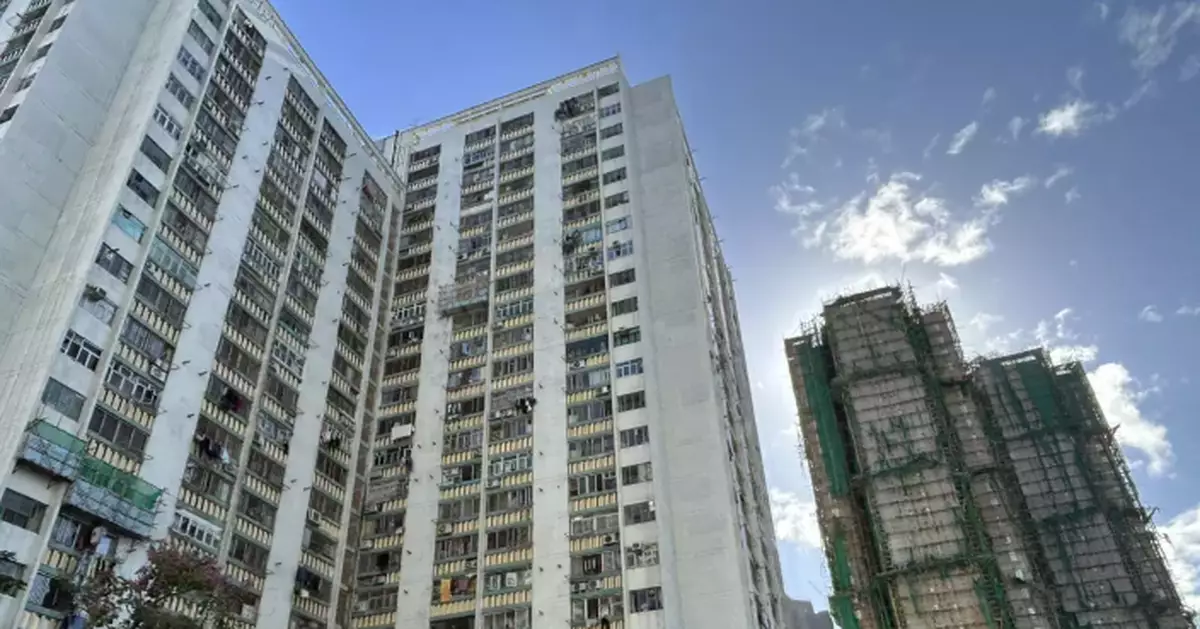 The Feelings of Residents in Kwong Yau House, the Nearest Residential Building to Wang Fuk Court