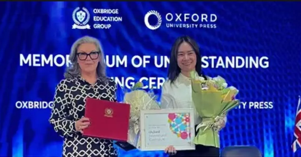 Oxford University Press Signs MOU with iSmart and OEG to Advance Education Reform in Vietnam