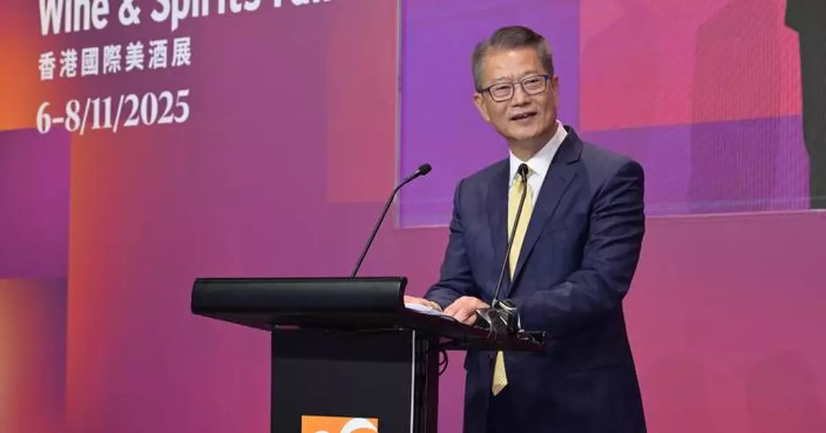 Paul Chan Celebrates Global Wine and Spirits at Hong Kong Fair 2025