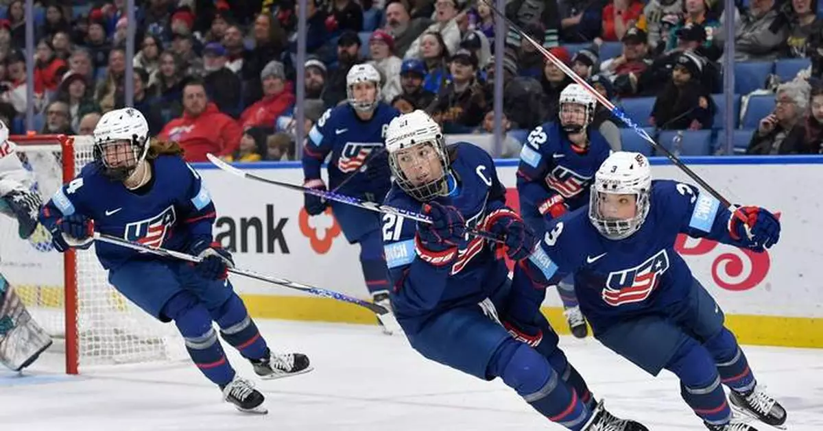 Hilary Knight scores 3 in Team USA's 6-1 rout of Canada in Game 2 of Rivalry Series