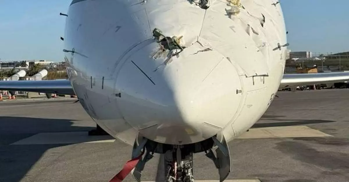 Delta pilot didn't recall instructions before NYC airport ground collision, NTSB report says